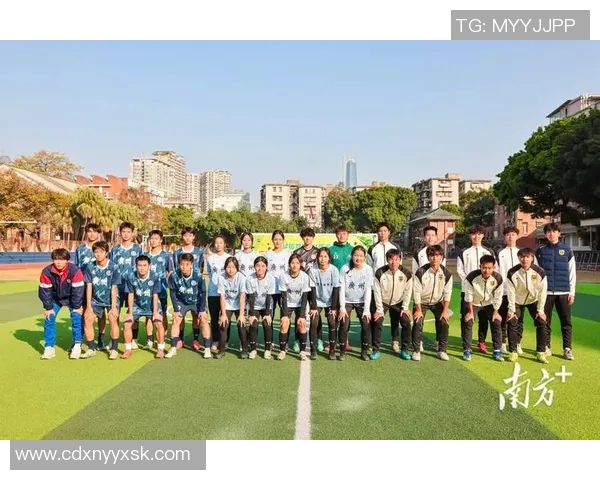 广州足球明星中国行助力青少年足球发展共筑梦想未来